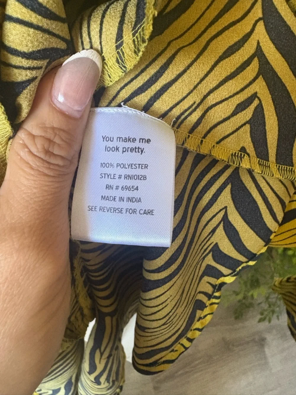$349 Rahi Women's Yellow Black Puff-Sleeve Mock-Neck Ruffled Tiger Mini Dress M - Picture 6 of 10